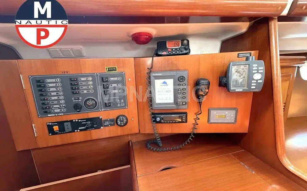 slider 6 Beneteau Oceanis 393