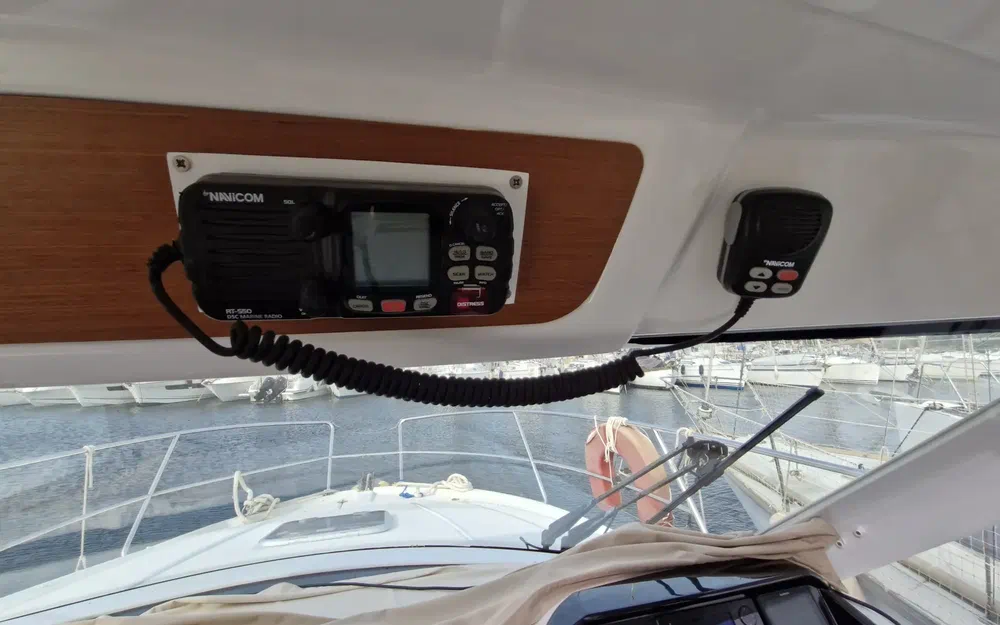 slider 14 Jeanneau Merry Fisher 855