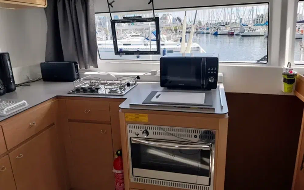 slider 28 Excess Catamarans Excess 14