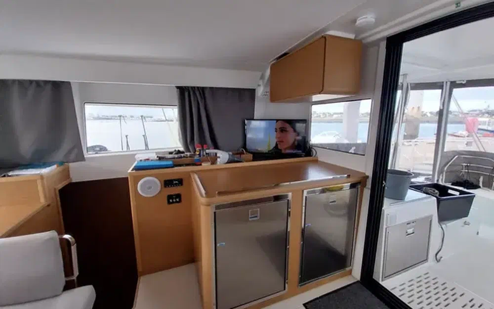 slider 29 Excess Catamarans Excess 14