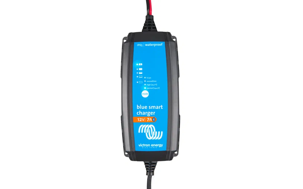 slider 0 Chargeur Blue Smart IP65 12/7 + connecteur DC