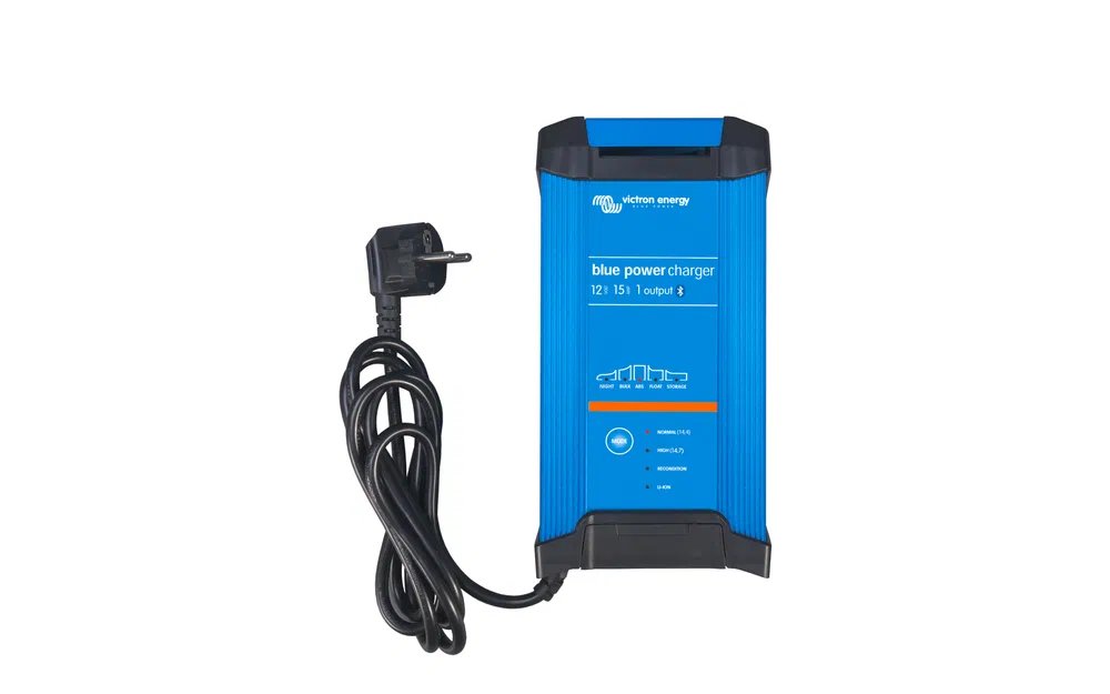 slider 0 Chargeur Blue Smart IP22 12/15 (1)