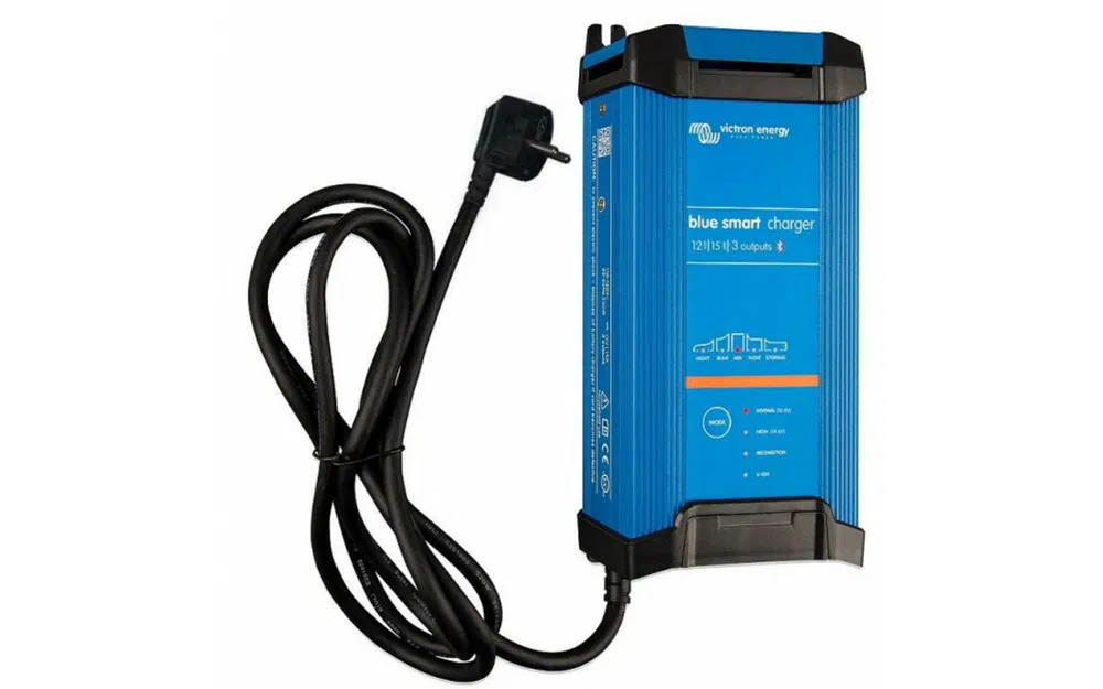 slider 0 Chargeur Blue Smart IP22 12/15 (3)