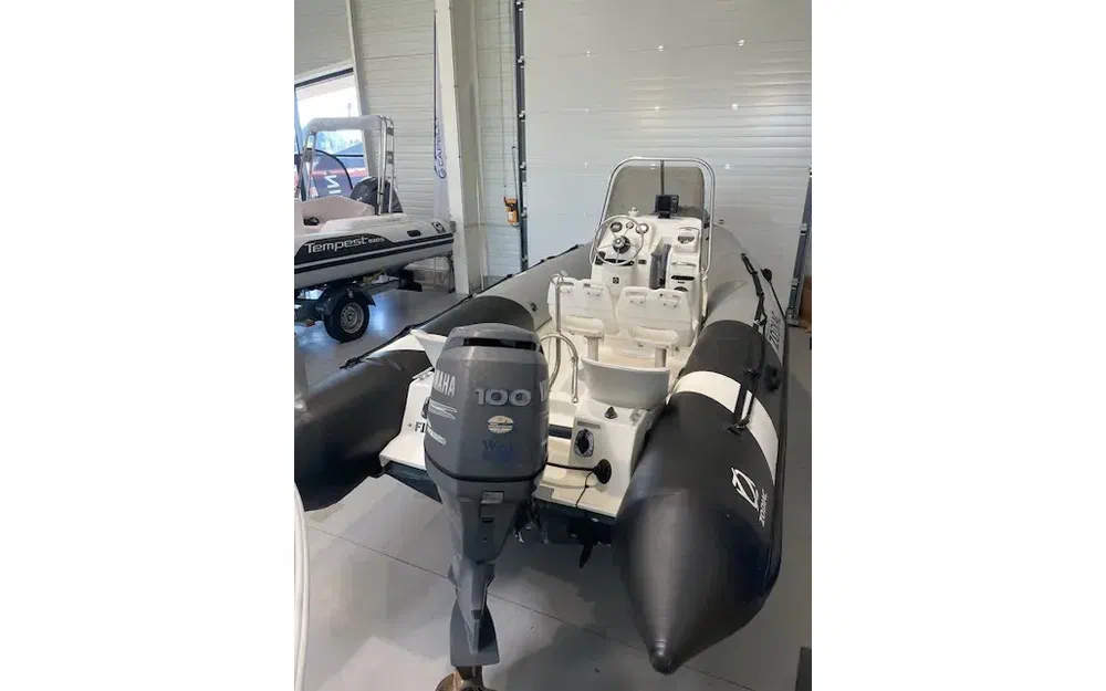 slider 1 Zodiac Pro 550 Open