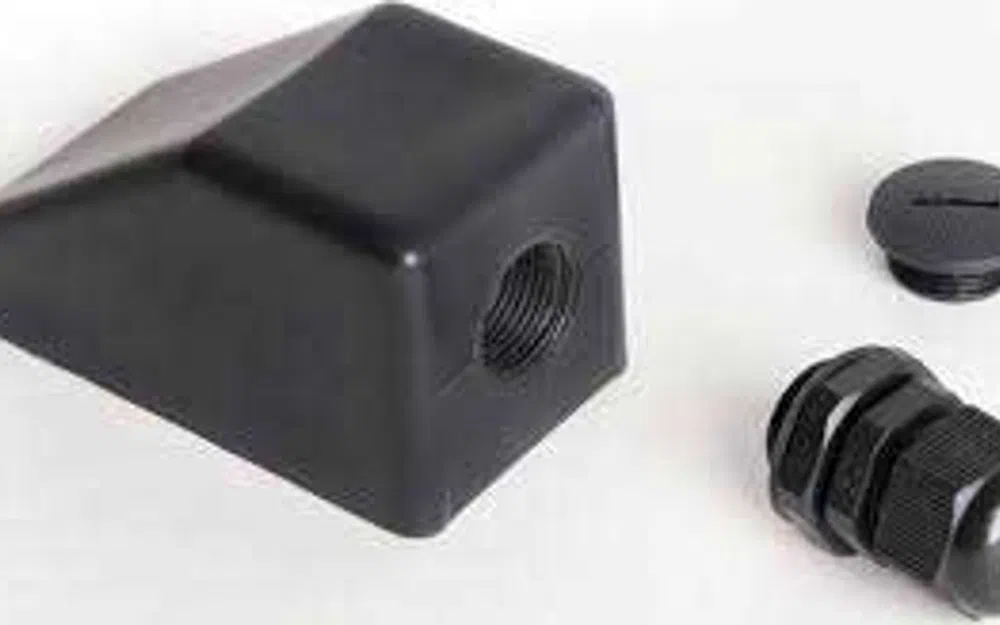 slider 0 Passe-toit simple noir pour panneau solaire