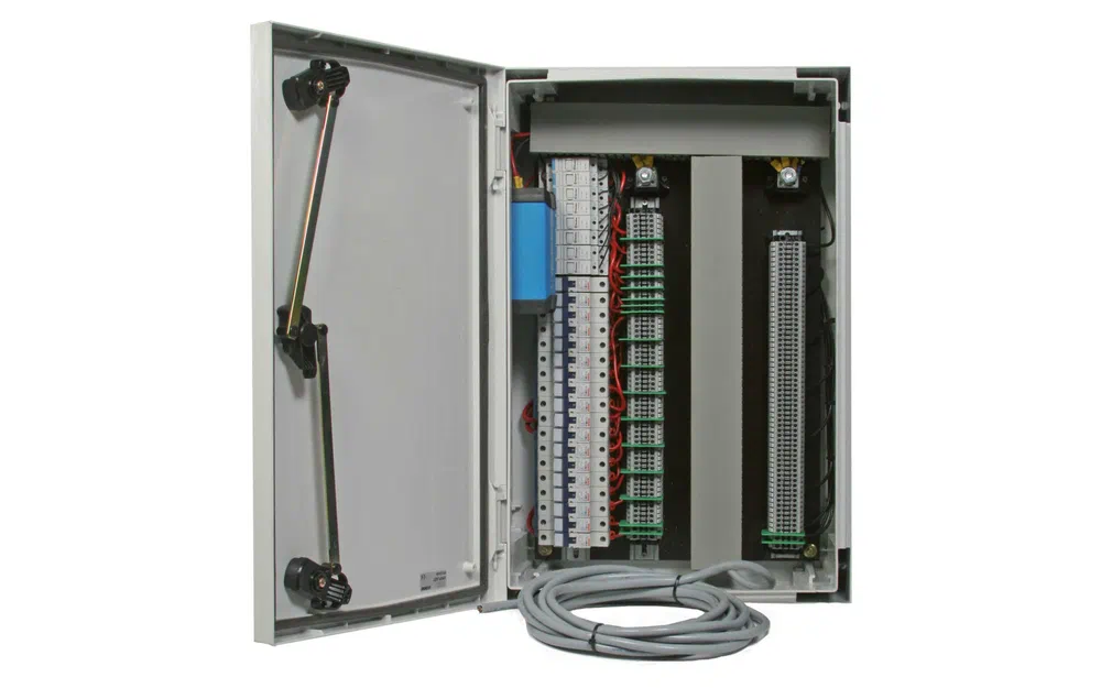 slider 0 Tableau de distribution DC Combi Nord 12V