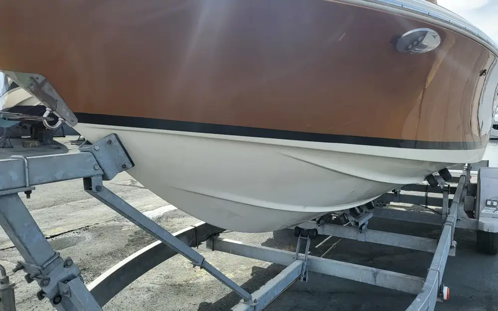 slider 17 Chris Craft Launch 22