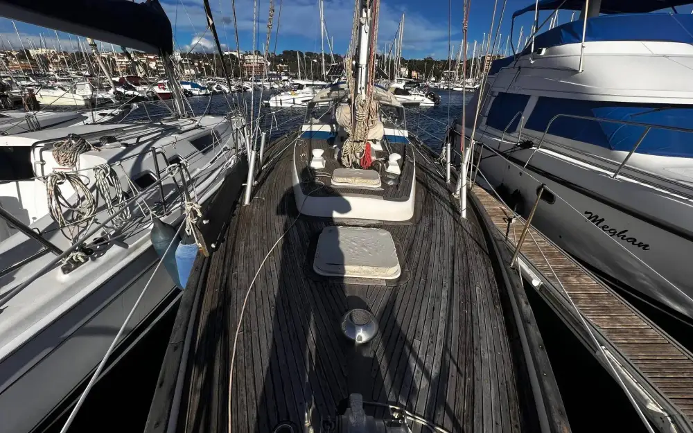 Hallberg RassyHallberg Rassy 352