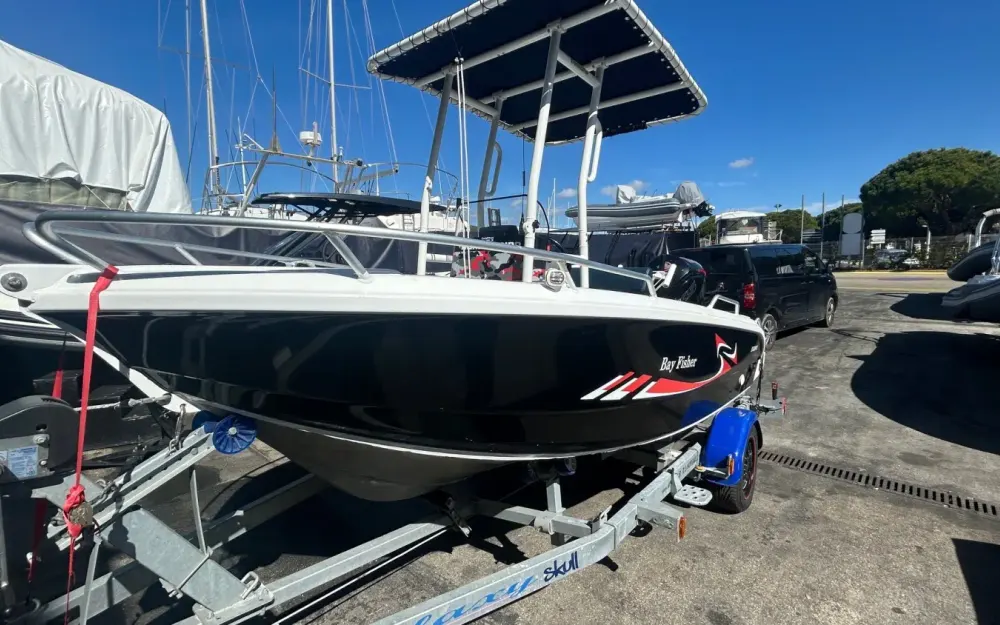 slider 1 Morningstar Boats  520 F