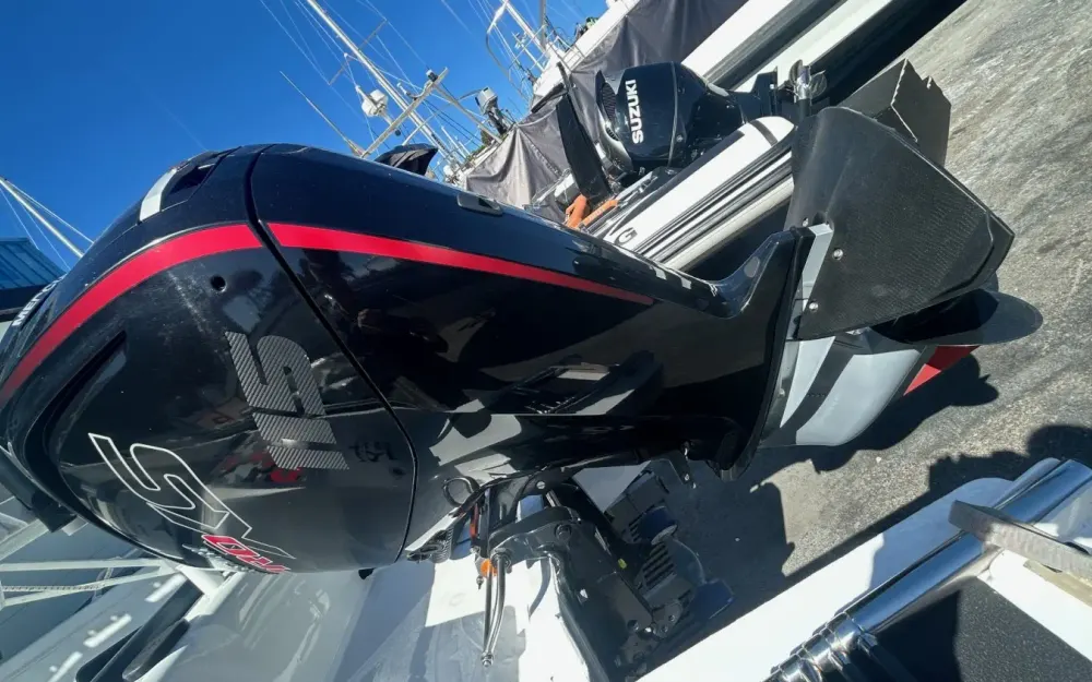slider 5 Morningstar Boats  520 F