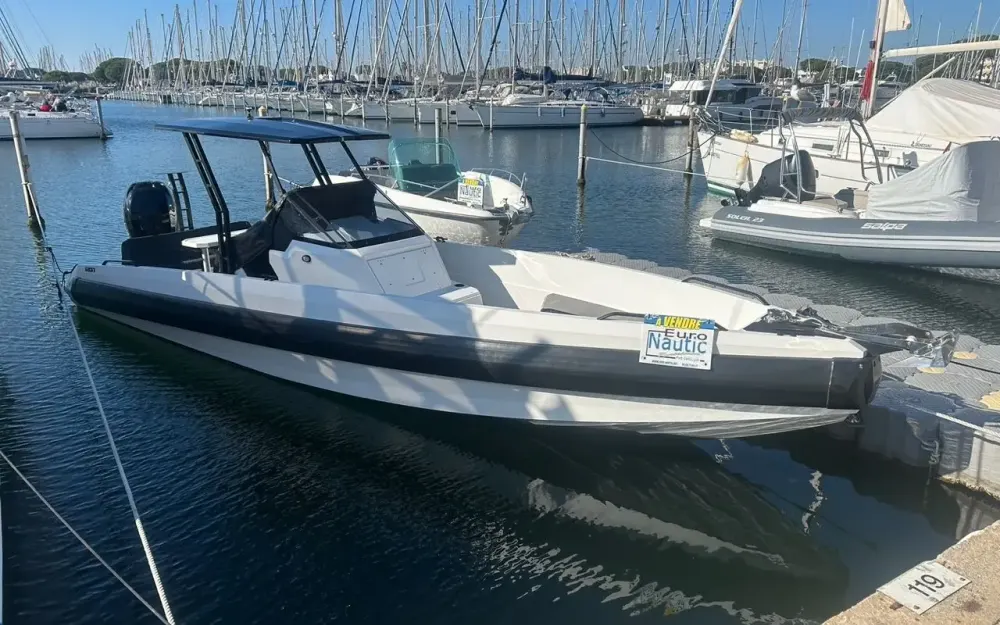 slider 0 Iron Boats  827 - null