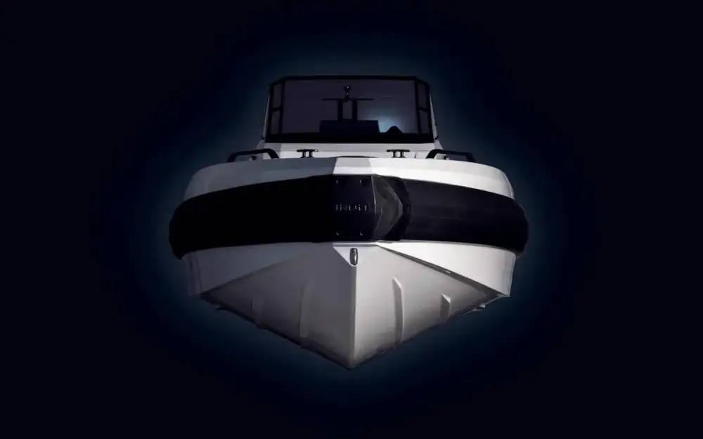 slider 1 Iron Boats  647