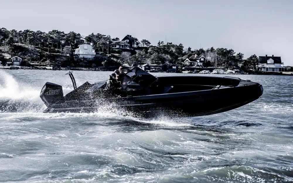 slider 5 Iron Boats  827 - null