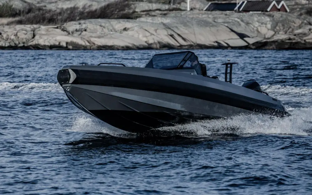 slider 6 Iron Boats  827 - null