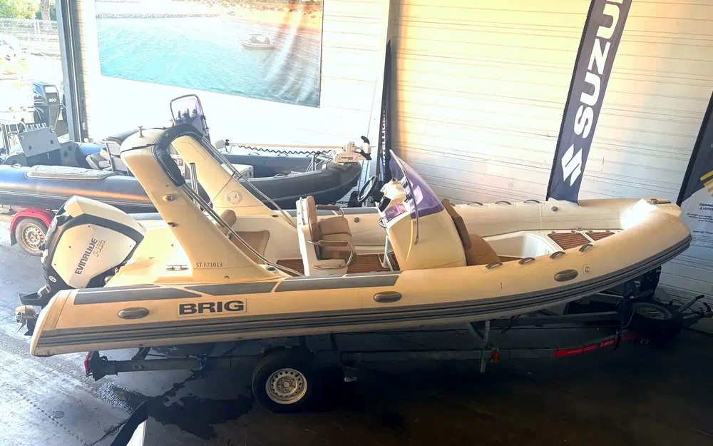 slider 0 Brig Eagle 650