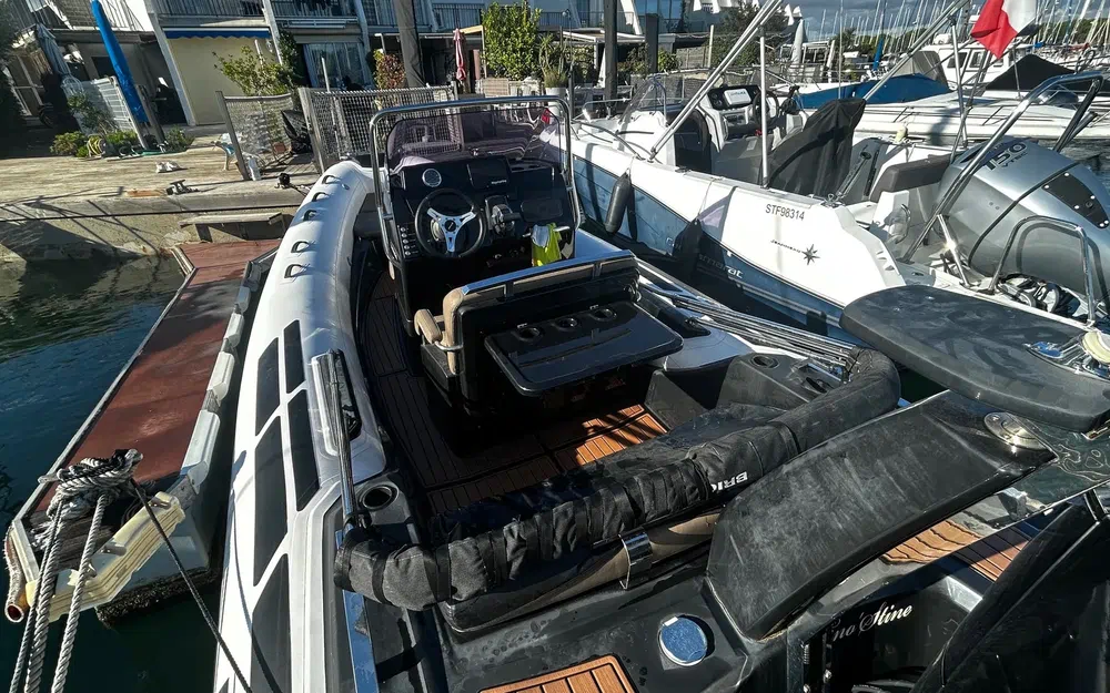 slider 6 Brig Eagle 6.7