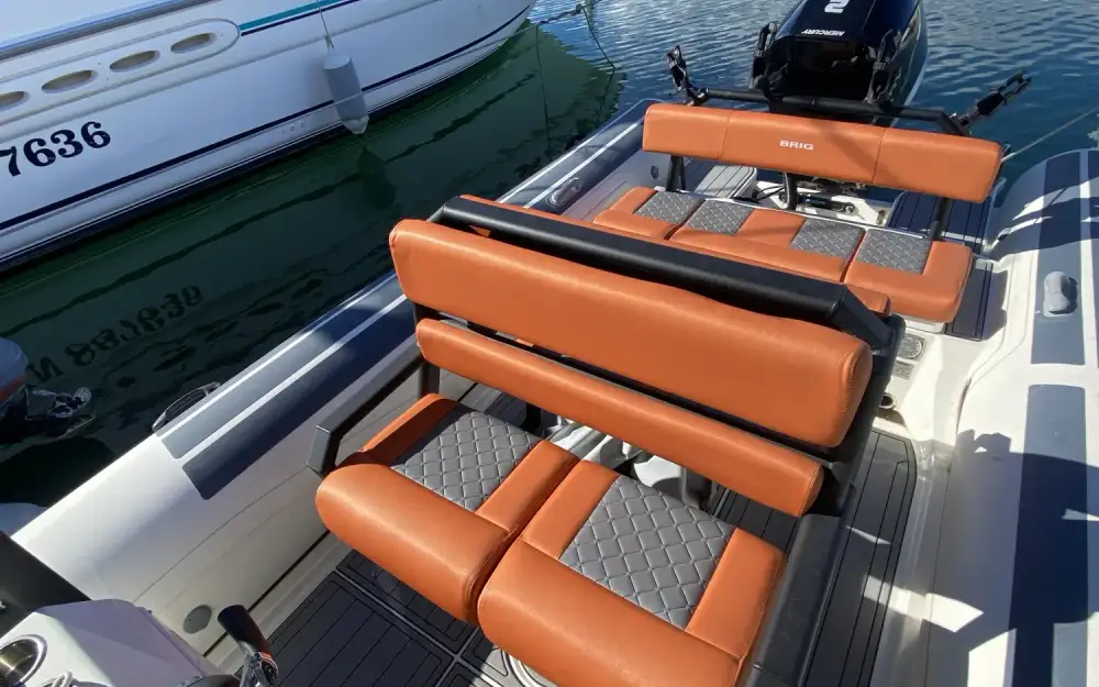 slider 9 Brig Navigator 24