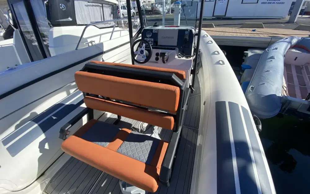 slider 3 Brig Navigator 24