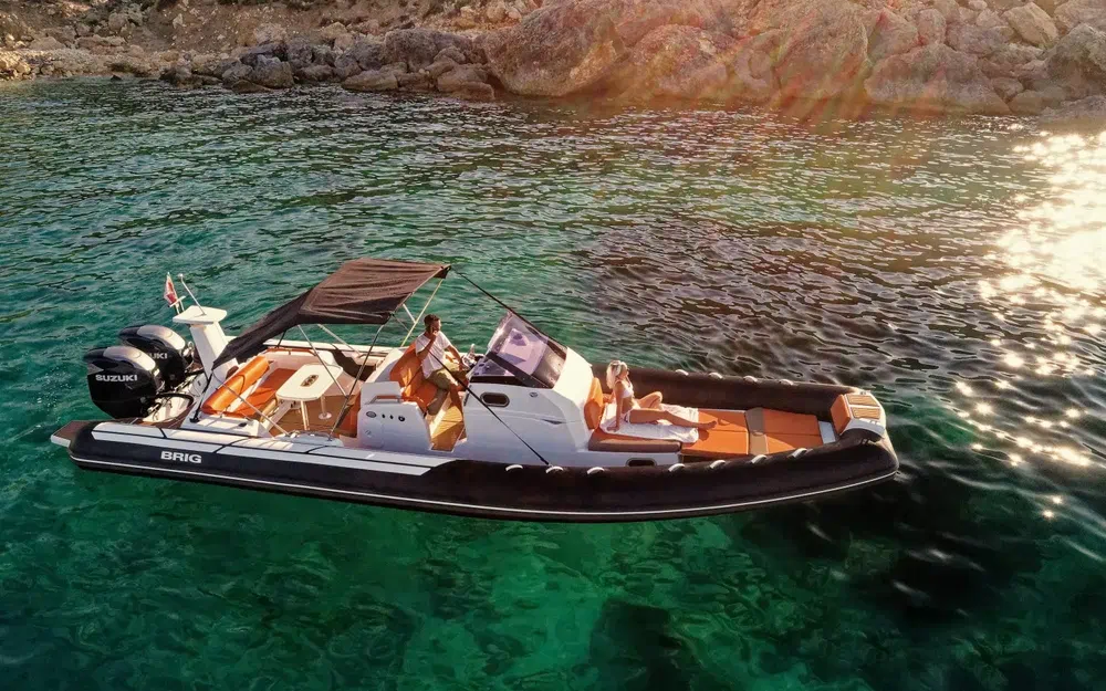 slider 16 Brig Eagle 10