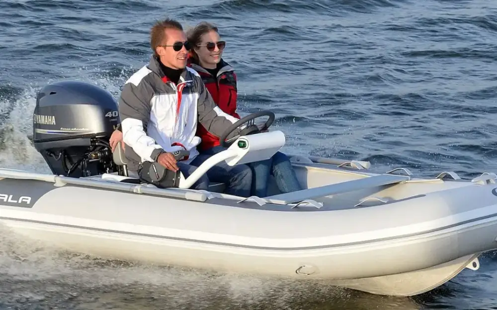 slider 1 Gala Boats A330HQ