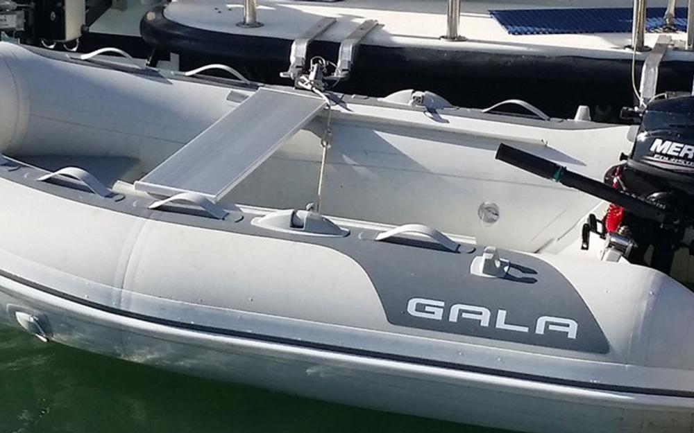 slider 2 Gala Boats A270HD