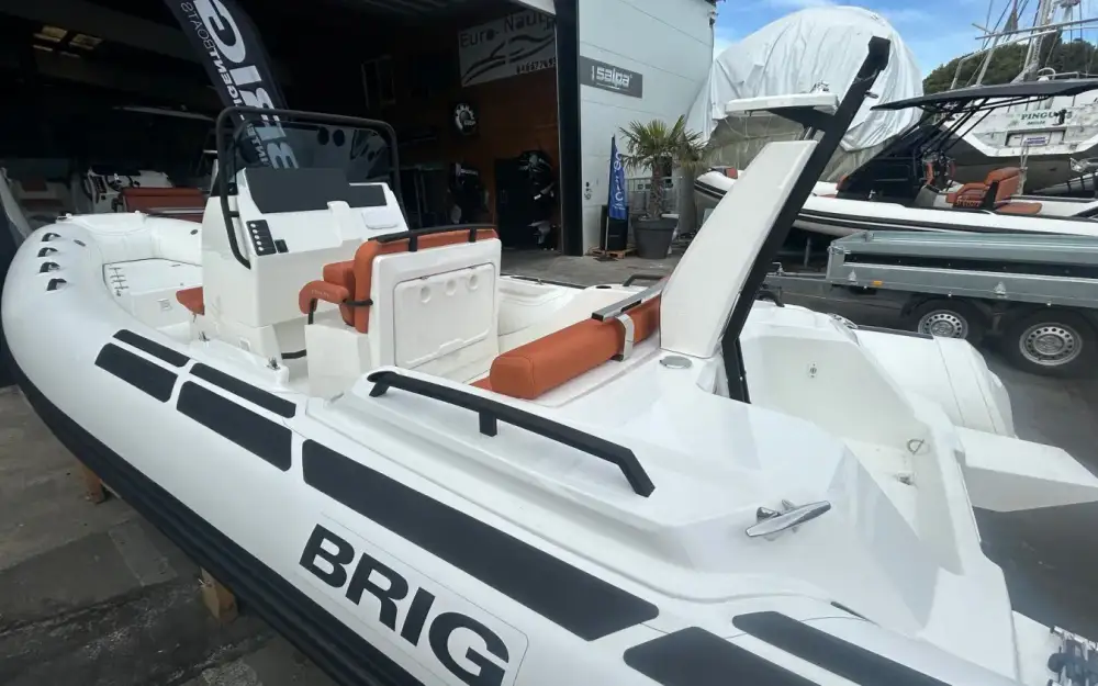 slider 2 Brig Eagle 6.7