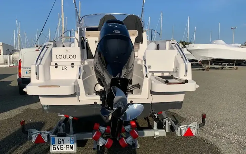 slider 2 B2 Marine 