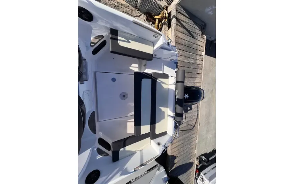 slider 3 B2 Marine 