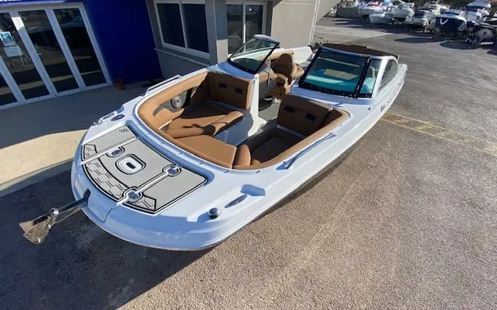 slider 9 Four Winns HD3