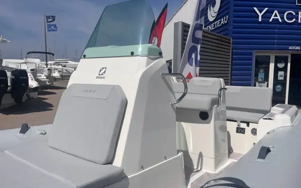 slider 9 Zodiac Medline 5.8