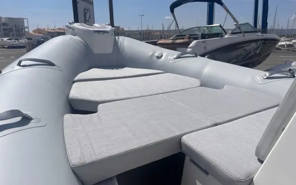 slider 8 Zodiac Medline 5.8