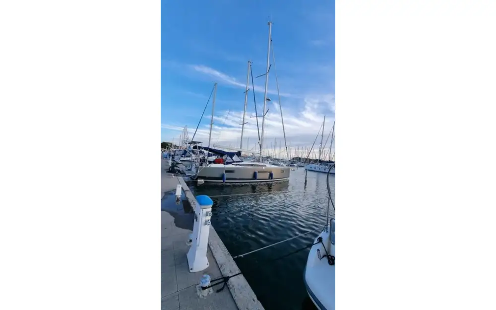 JeanneauSun Odyssey 410