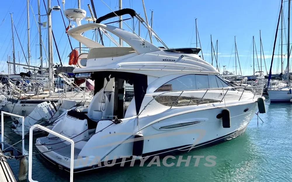 Meridian YachtSedan 341