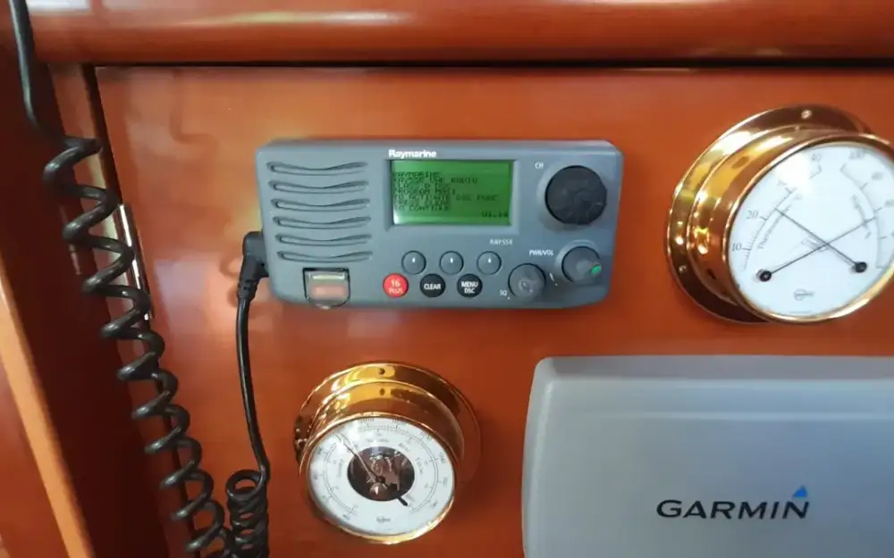 slider 109 Beneteau Oceanis 423 Clipper