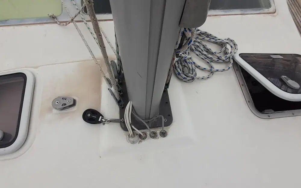 slider 129 Beneteau Oceanis 423