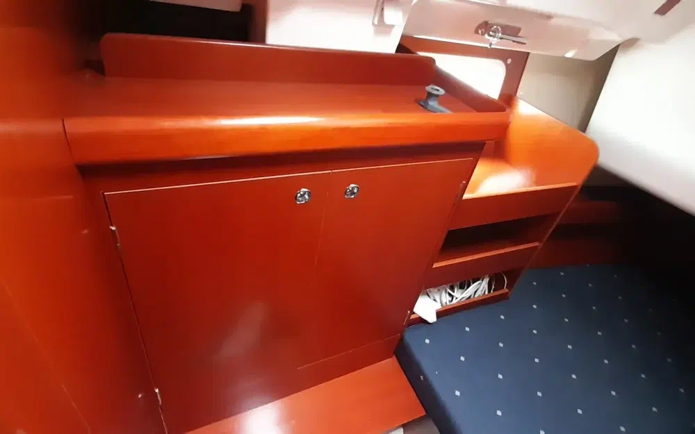 slider 20 Beneteau Oceanis 423