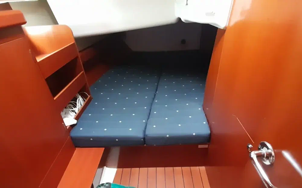 slider 22 Beneteau Oceanis 423