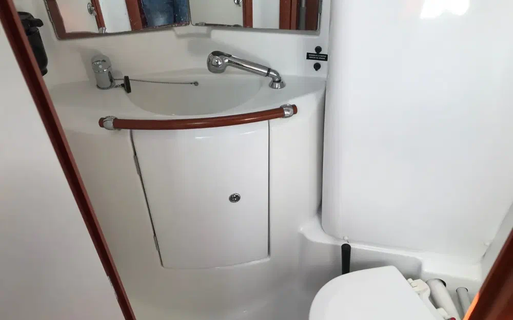 slider 24 Beneteau Oceanis 423