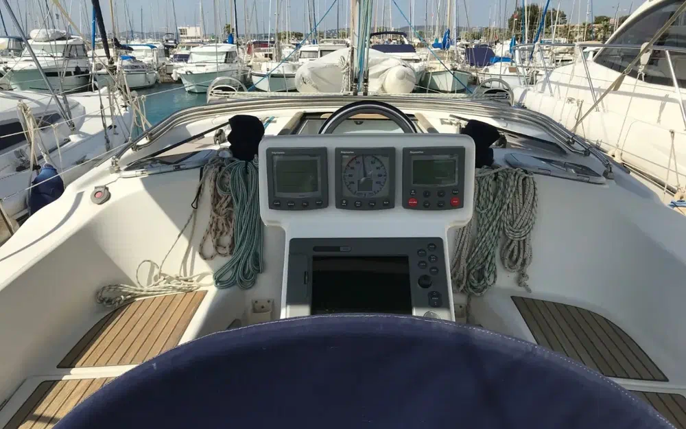 slider 6 Beneteau Oceanis 423