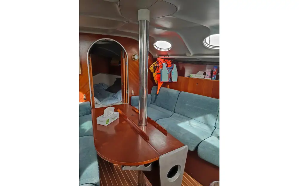slider 23 Beneteau First 35.7