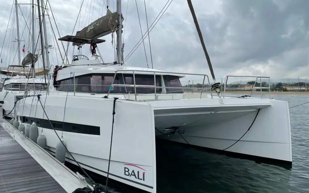 Bali CatamaransBali 4.1