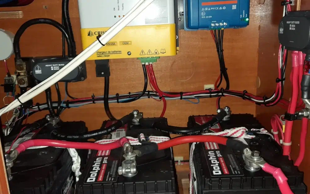 slider 136 Dufour 405