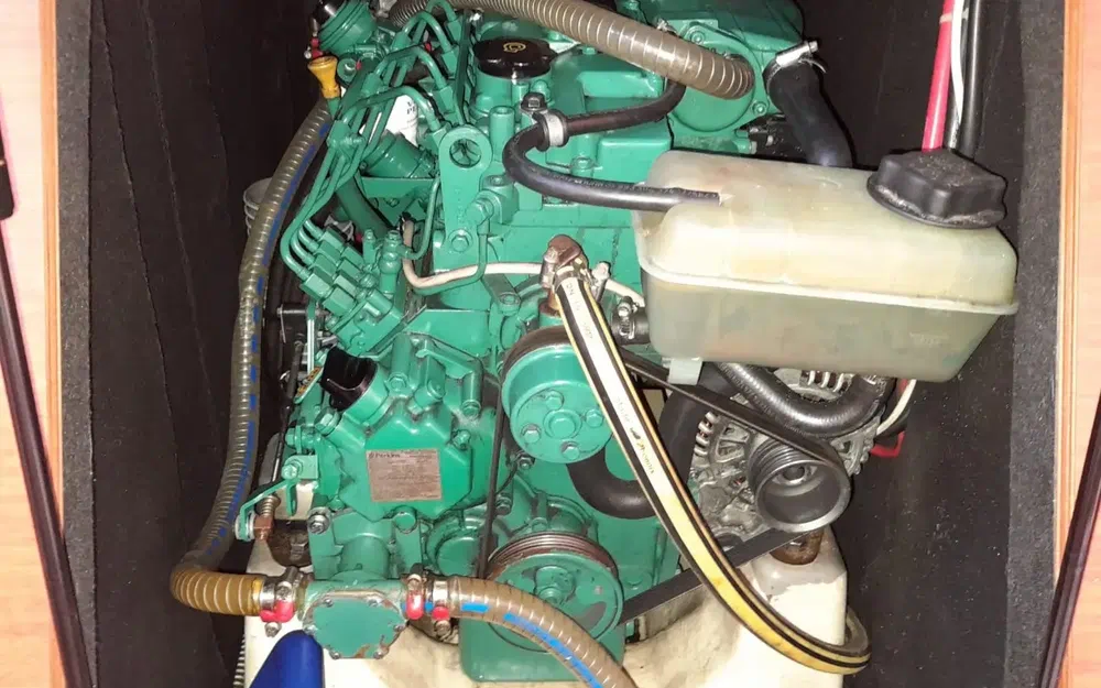 slider 151 Dufour 405