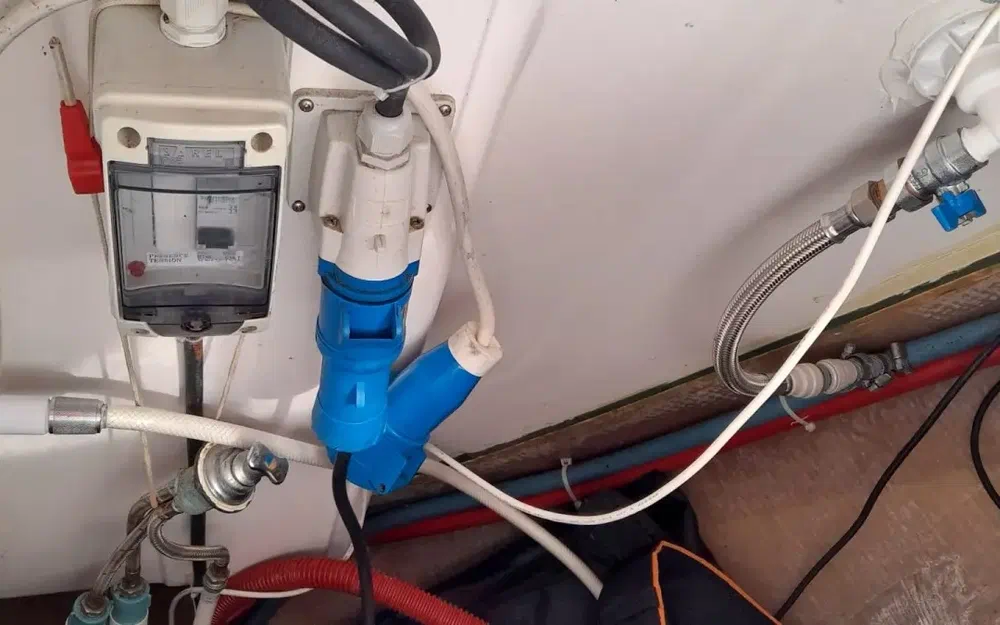 slider 173 Dufour 405