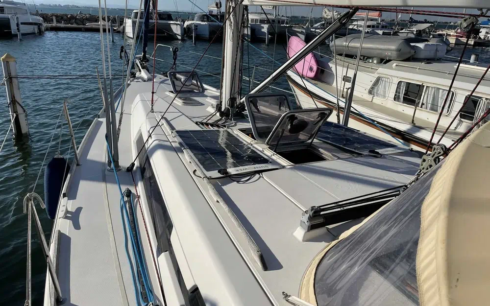 slider 24 Dufour 405