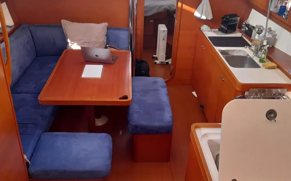 slider 74 Dufour 405