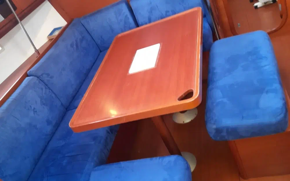 slider 76 Dufour 405