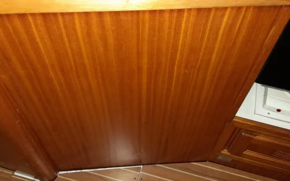 slider 108 Dufour 38