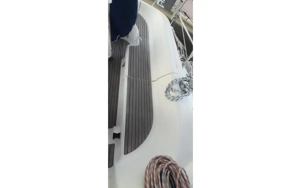slider 10 Dufour  38 Classic