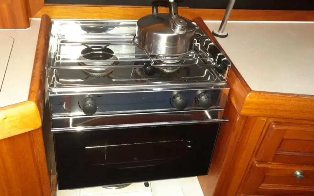 slider 131 Dufour 38